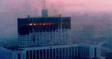Расстрел Дома Советов в Москве 1993 года