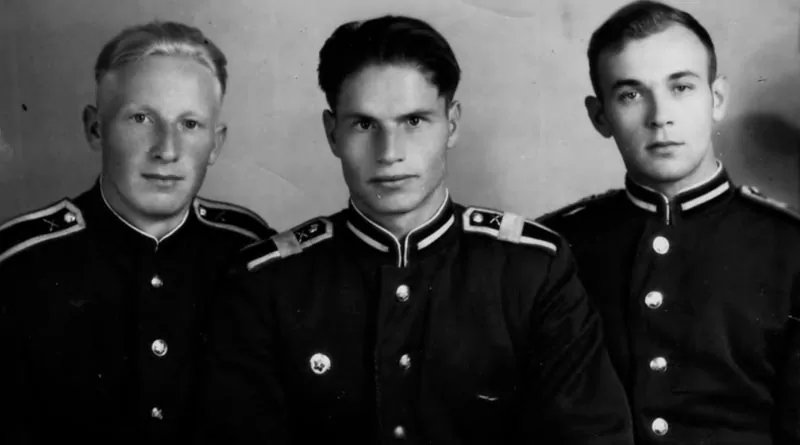 Николай Акулов выпускник МАМУ