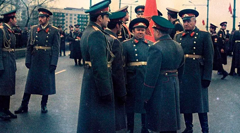 Офицеры ВС СССР