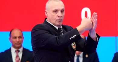Шаркаев Алексей Николаевич