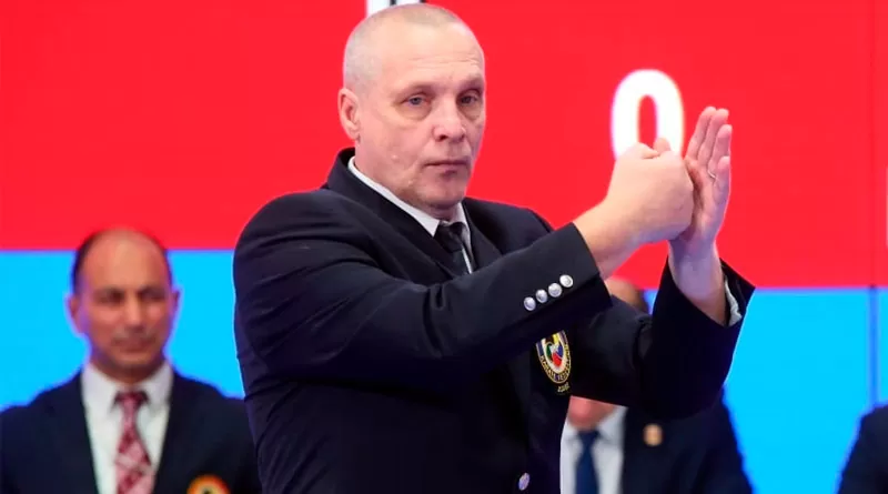 Шаркаев Алексей Николаевич