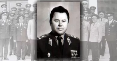 Полковник Шаповалов Виктор Ефимович